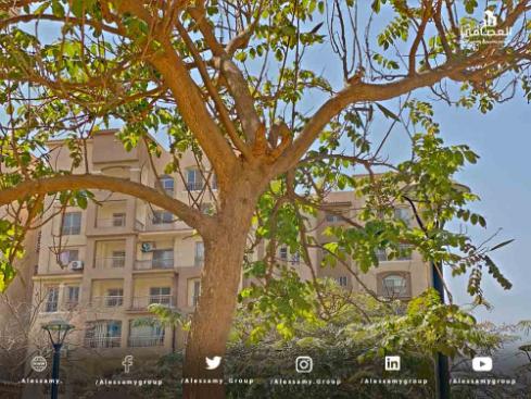 شقه للبيع بمدينتى فى B3 بمساحه 211م